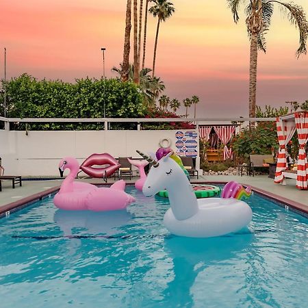 Float Palm Springs - Adults Only Hotel Kültér fotó